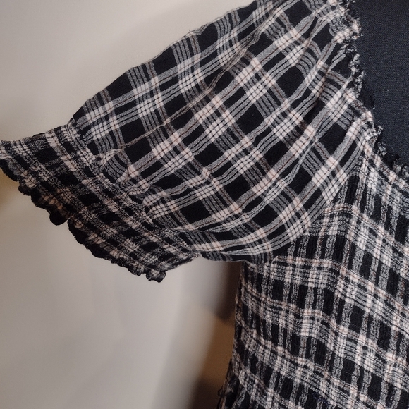 Checkered Dress - Picture 4 of 5